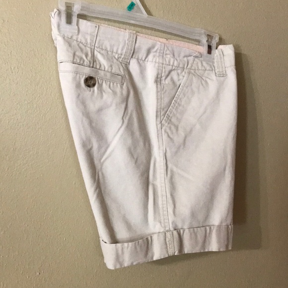 Old Navy Size 4 Shorts - Picture 2 of 2
